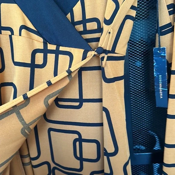 BCBG Maxazria wrap dress - Picture 2 of 6